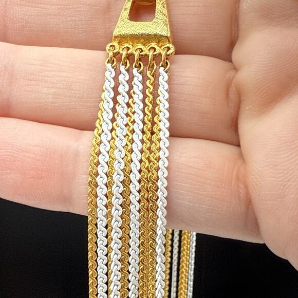 Vintage Multistrand Necklace 16" Graduated White and Gold Tone Layered Chains - Picture 5 of 8
